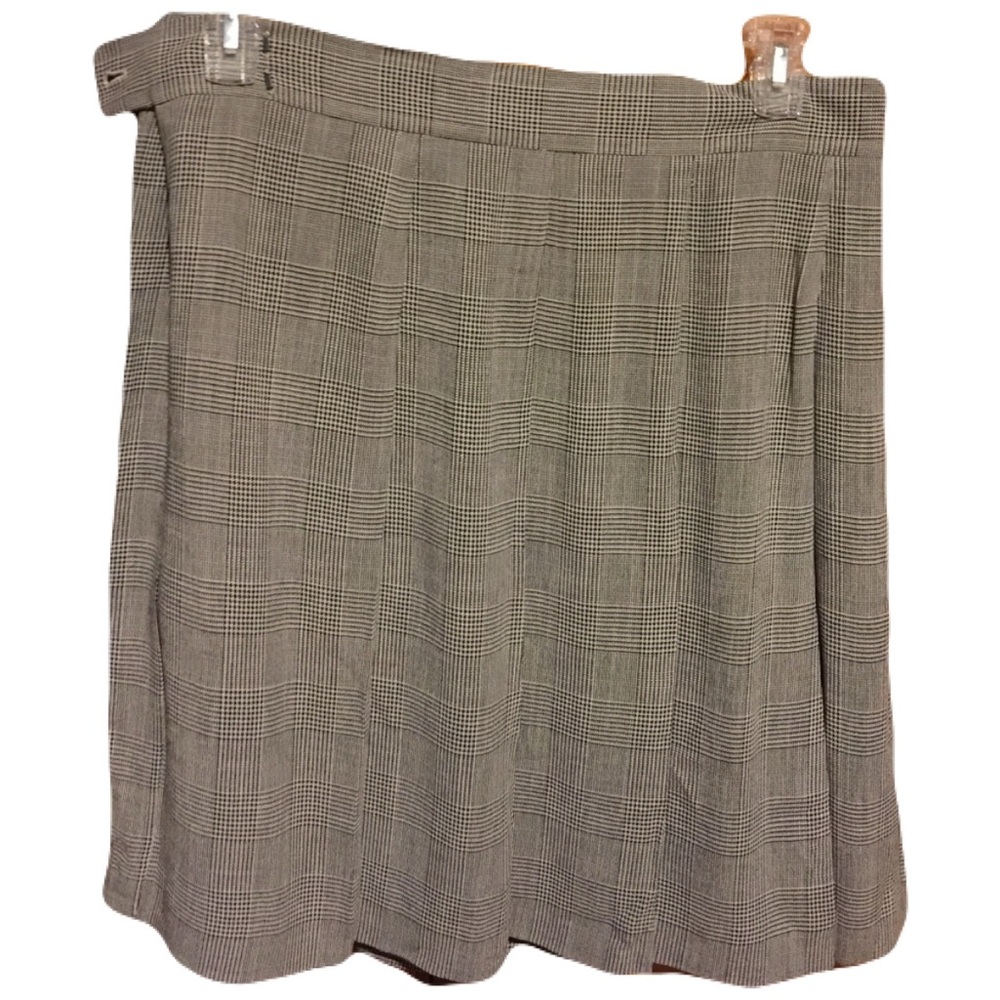 Liz Claiborne Collection Pleated Skirt